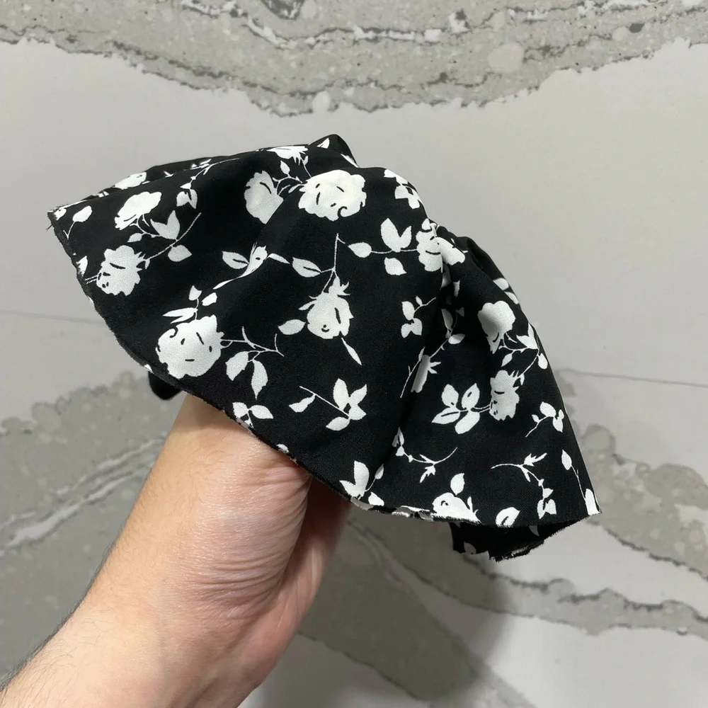 Oversized Black And White Floral Scrunchy